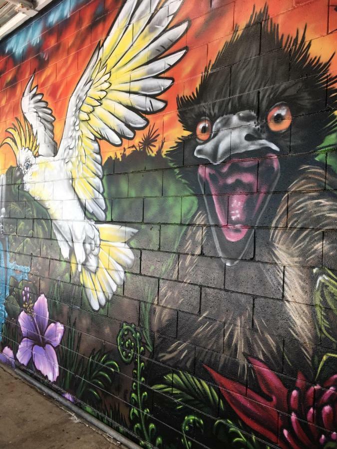 Big Bird Backpackers Hostel Brisbane Exterior photo